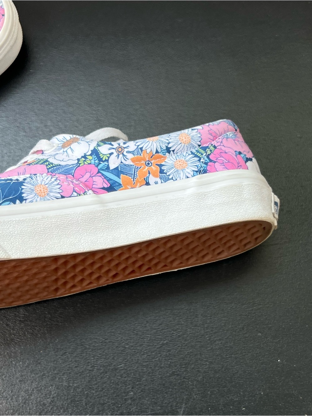 Vans Floral Canvas Low-Top Sneakers in Pink, Blue & Orange - Picture 12 of 16